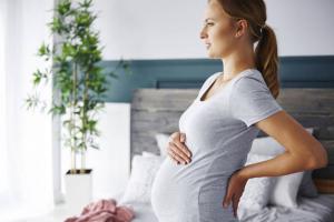 Co nenosit těhotným ženám?